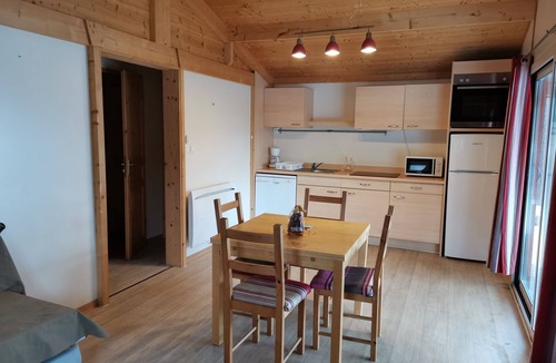 Usson-en-Forez Hotel | Les Chalets du Haut-Forez