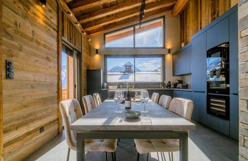 Les Deux Alpes Ski Chalet | Les Chalets du Pic : 26 pers panoramic view