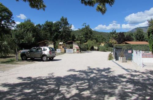 Corneilla-de-Conflent House | Les chalets du Verger des Ascarines