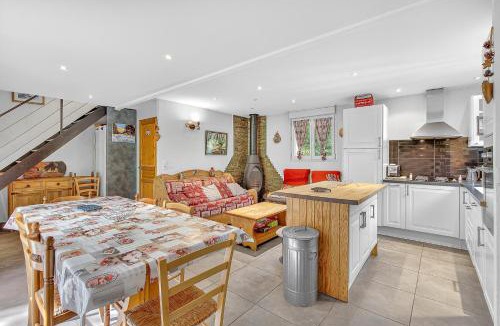 Meolans-Revel Ski Chalet | Les Chalets