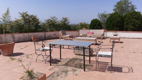 Saint-Germain-des-Pres Bed & Breakfast | Les chambres de Guillaunas Haut