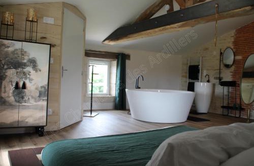 Saint-Pierre-le-Vieux Bed & Breakfast | Les Chambres des Ardillers