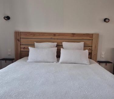 Saint-Remy-la-Varenne Bed & Breakfast | Les chambres de Marcel