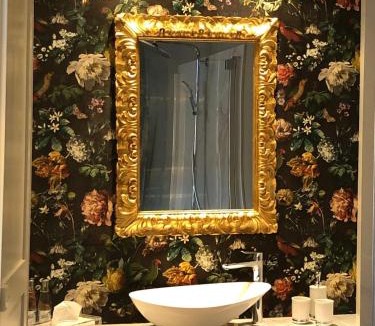 Bergues House | Les chambres Berguoises Chambre privée au Cœur de Bergues