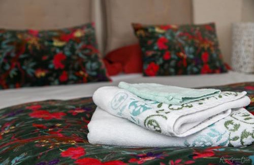 Chambretaud Bed & Breakfast | Les Chambres d'Aurore