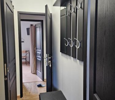 Guecelard Bed & Breakfast | Les chambres d'Estelle