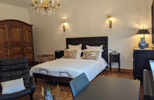 Droue-sur-Drouette Bed & Breakfast | Les Chambres d'hôtes - La Closerie