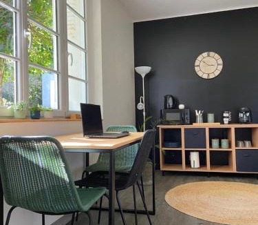 Marigne-Laille Bed & Breakfast | Les chambres de l'atelier