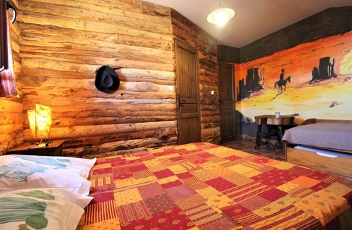 Longessaigne House | LES CHAMBRES DE L'OUEST