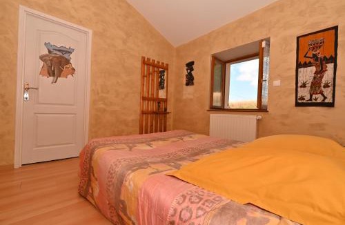 Longessaigne House | LES CHAMBRES DE L'OUEST