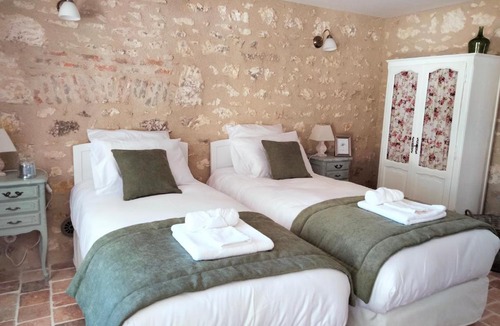 Liniers Bed & Breakfast | Les Chambres de Moulière