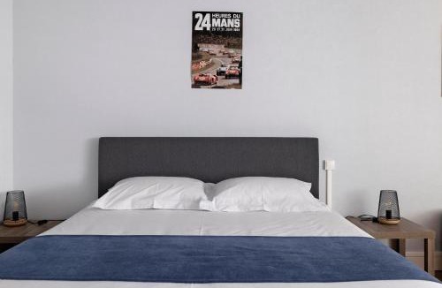 Laigne-en-Belin Bed & Breakfast | Les Chambres Du Circuit