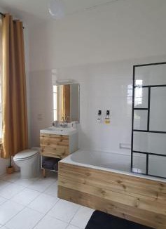 Bazoges-en-Pareds Bed & Breakfast | Les chambres du Manoir