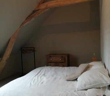 Epineu-le-Chevreuil House | Les chambres de balade au jardin