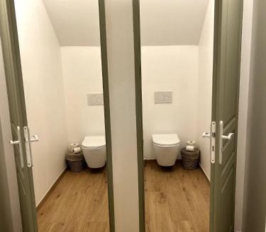 La Ferte-Saint-Aubin House | Les chambres du parc du Château