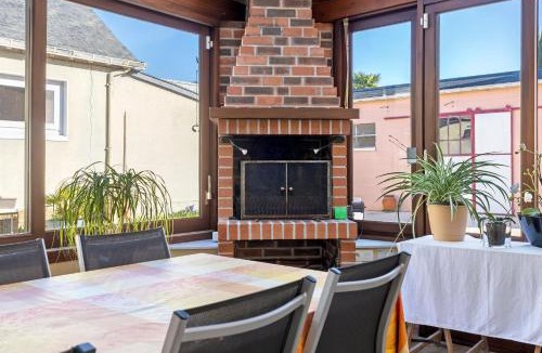 Laigne-en-Belin Bed & Breakfast | Les Chambres Du Circuit