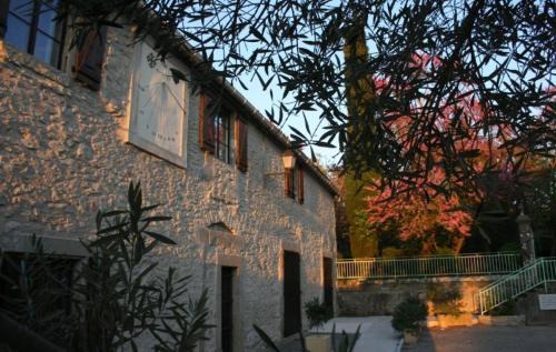 Malves-en-Minervois Bed & Breakfast | Les Chambres Cast'elles