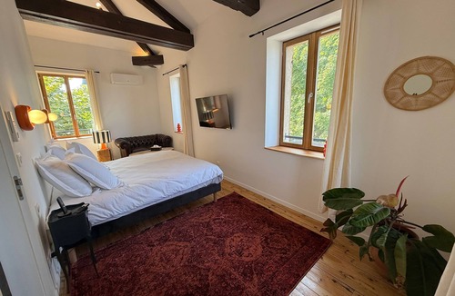 Saint-Paul en Jarez House | Les Chambres d'Hôtes du Château Eclosion