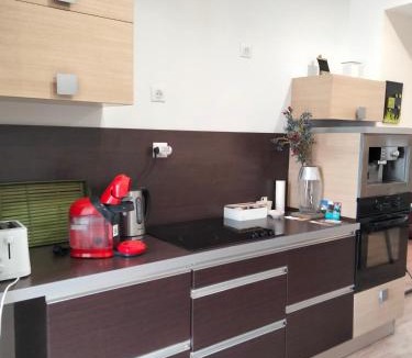 Rodez Bed & Breakfast | Les Chambres Hautes d'Anastasia