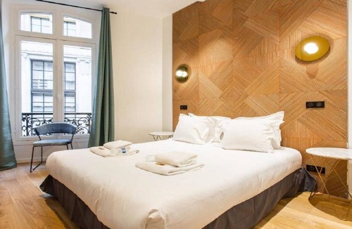 Faubourg-du-Roule Apartment | Les Charmes du Faubourg-du-Roule Champs Elysees - La Maison Familiale Parisienne