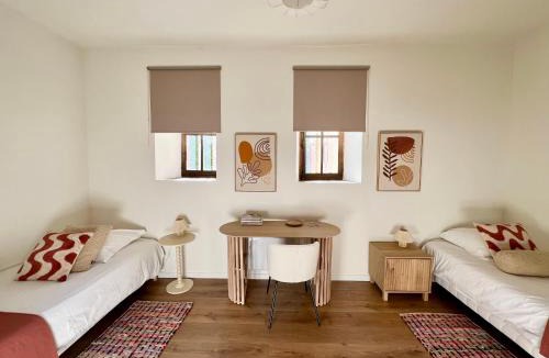 Jugy House | Les CHARMES