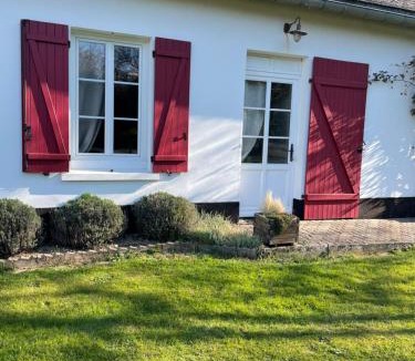 Sailly-Flibeaucourt Bed & Breakfast | "Les Charmilles" - Maison de charme dans un ancien cloître