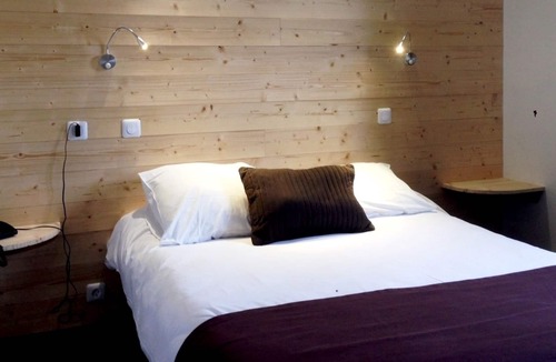 Lux Hotel | Les Charmilles