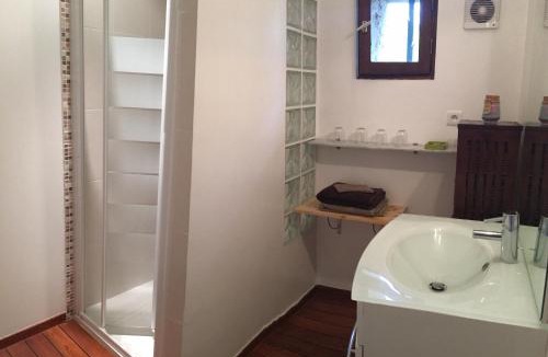 Pouille House | Les chaumières du Chêne