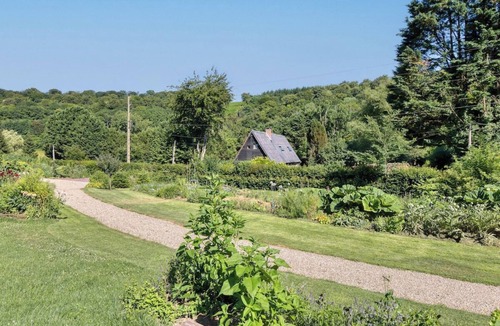 Saint-Wandrille-Rancon Apartment | Les Chaumières du Manoir | Historic Renovated Farm Absolute Peace