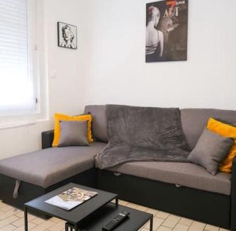 Lens Apartment | Les Chevalets IV