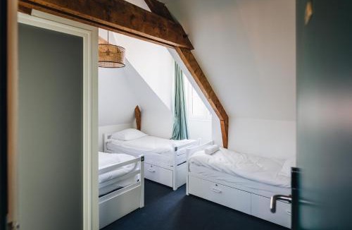 Saint-Helier Hostel | Les Chouettes Hostel