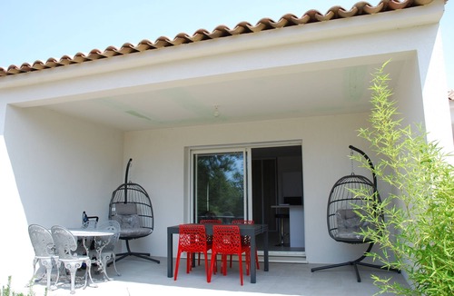 Baudinard-sur-Verdon Apartment | LES Cigales
