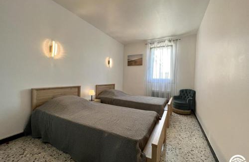 Canet House | Les cigales