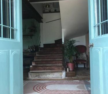 Ande House | Les Cigognes