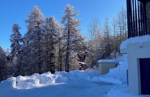 Risoul Ski Chalet | LES CIMES DE RISOUL "Station 1850