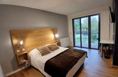 Montrejeau Hotel | Les Cimes du Mont Royal