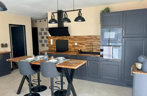 Cavignac Apartment | Les clés de jade