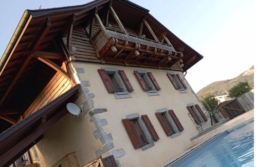 Arenthon House | Les Clés de L'excellence