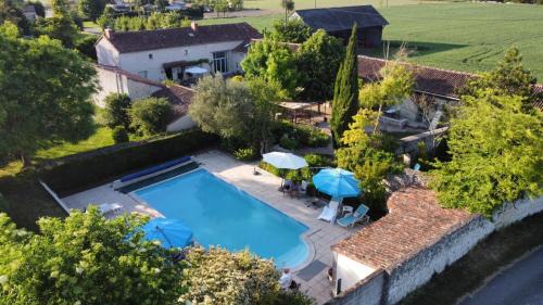 Serigny House | Les Coindries