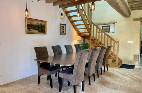 Saint-Fargeau House | Les Colas