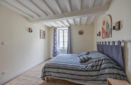 Arromanches-les-Bains House | Les Colibris little house in the city-center