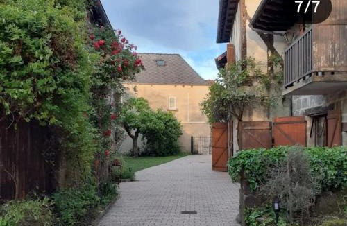 Grezes Apartment | Les colombages bis