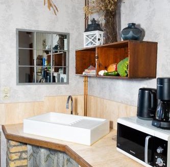 Saint-Tricat House | Les Colombes