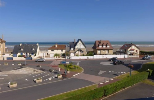 Villers-sur-Mer Apartment | les Colombières by Interhome