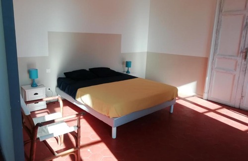 Moussan Bed & Breakfast | Les Colonnades