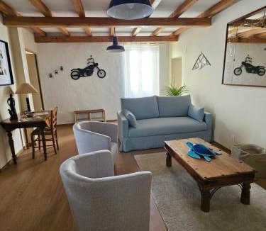 Bedoin Apartment | Les Cols du Ventoux - Appartement La Madeleine