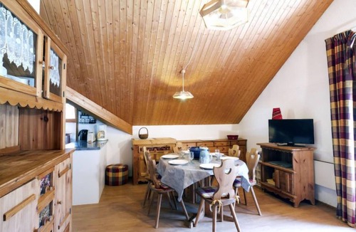 Les Contamines-Montjoie Apartment | Les Combettes D et E by Interhome