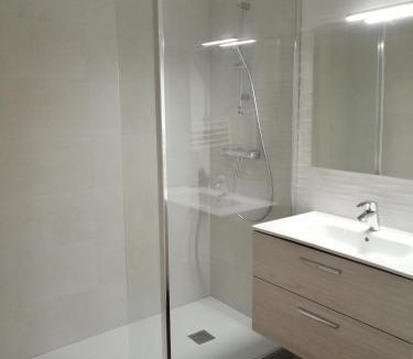 La Madeleine-Bellevue Apartment | Les Comptoirs