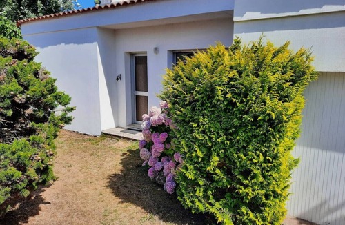 Bretignolles-sur-Mer House | Les Coquelicots - Family home - Close to beaches