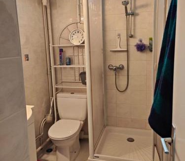 Saint-Cyprien Plage Apartment | Les Coralines - Jolie villa de vacances - Piscine - Wifi - Clim